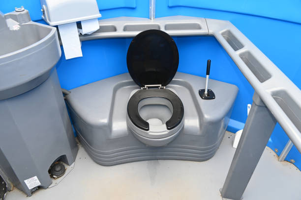 Best Porta potty rental near me  in Lake Shastina, CA